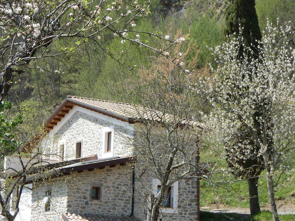 Agriturismo Di La Dall'Acqua Fivizzano Exteriér fotografie