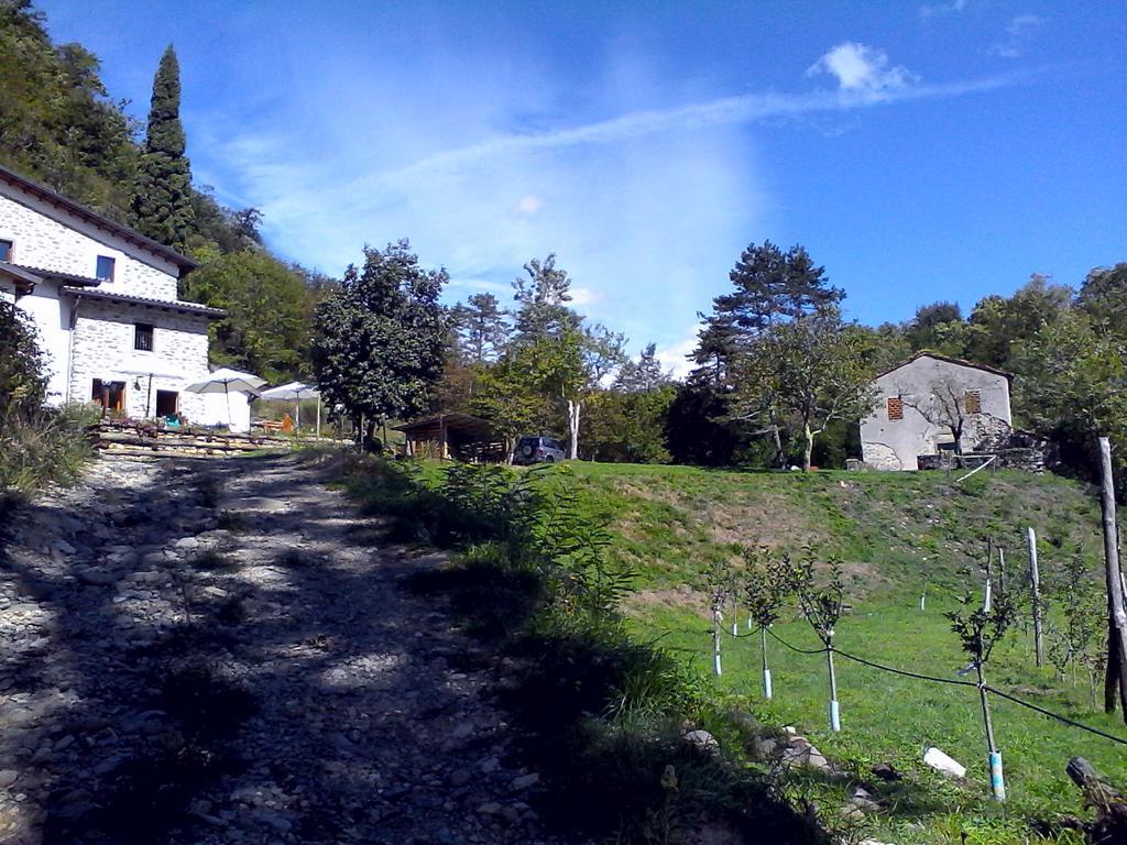 Agriturismo Di La Dall'Acqua Fivizzano Exteriér fotografie